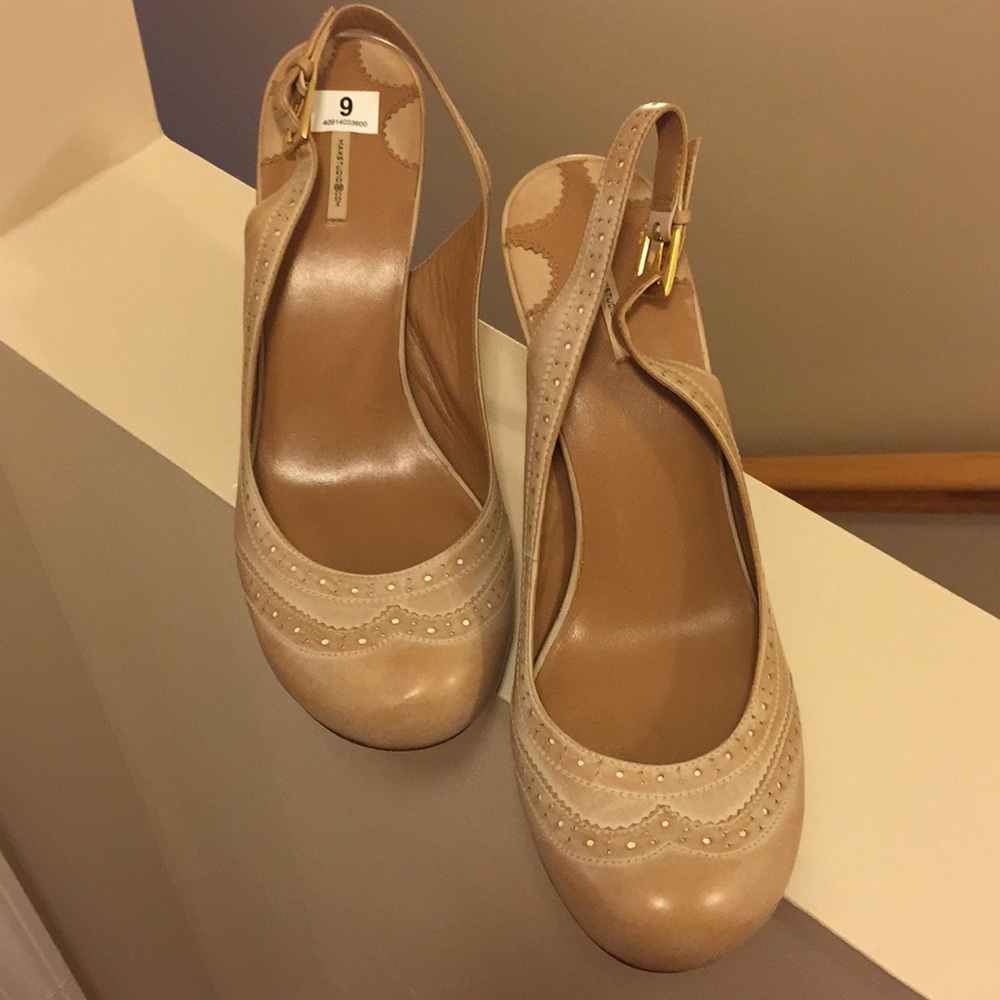 Max Studio Tan Leather Saddle Shoes Heels
